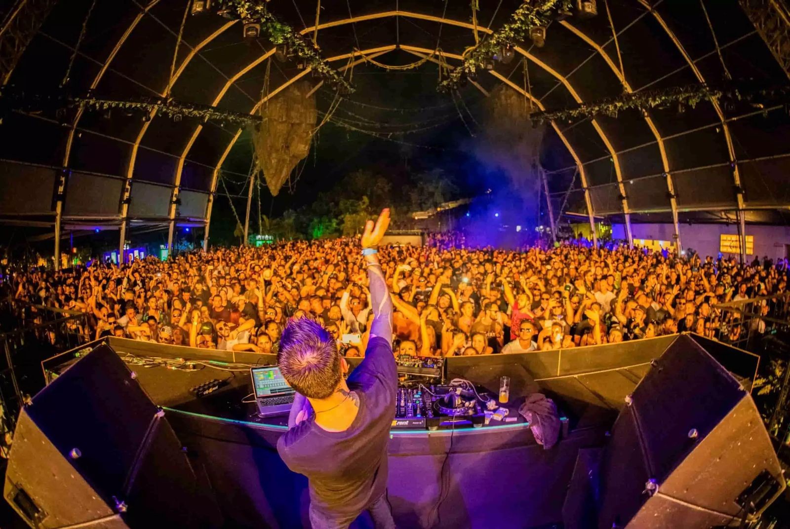 Bloco do Decreto e Carnatronic 2025 abrem Circuito Vip do Carnaval de Manaus neste sábado