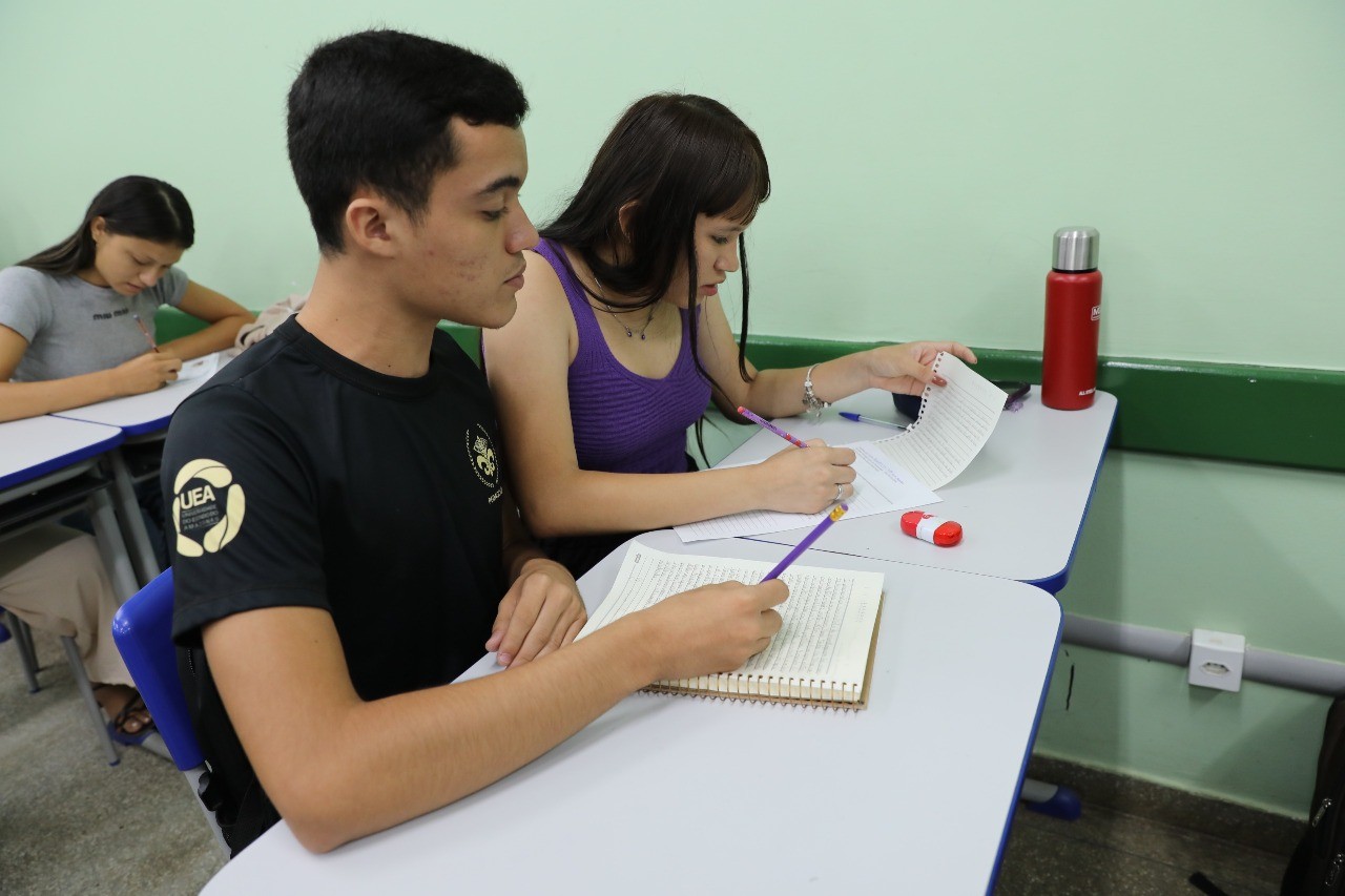 UEA abre inscrições para vagas em pré-vestibular gratuito; veja como participar
