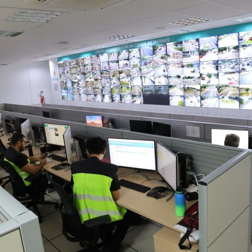 Central 199 da Defesa Civil de Manaus volta a atender chamadas de moradores afetados pelas chuvas