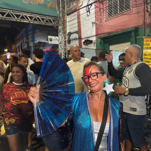 FOTOS: tradicional Banda da Bica reúne milhares de foliões no Centro de Manaus